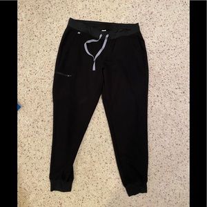 Figs Zamora Joggers in black